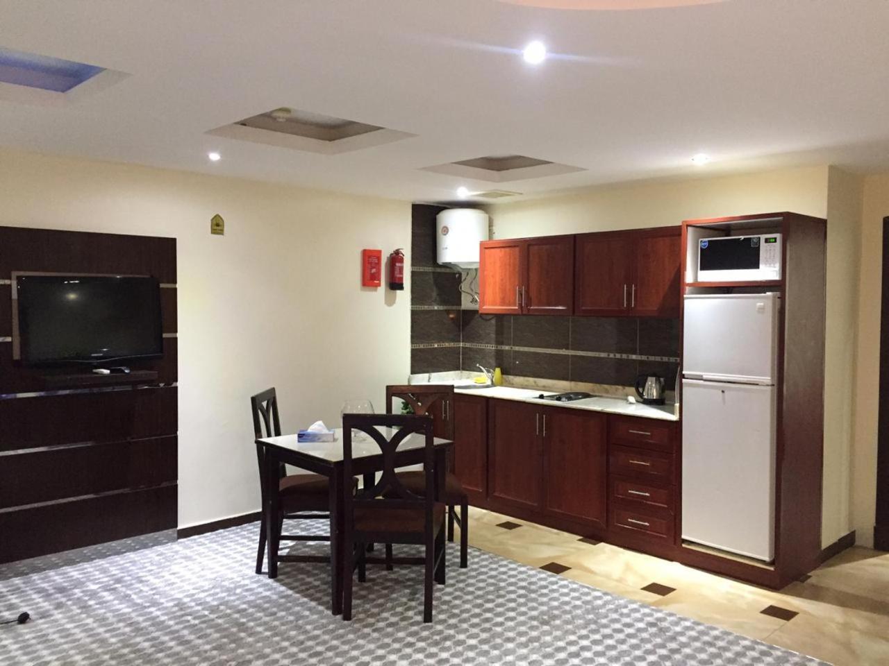 Merfal Hotel Apartments Al Taawan Rijad Zewnętrze zdjęcie